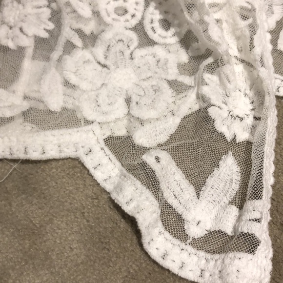 Gorgeous embroidered see-through kimono. no tag -previously owned by Xl  woman. - Picture 6 of 8